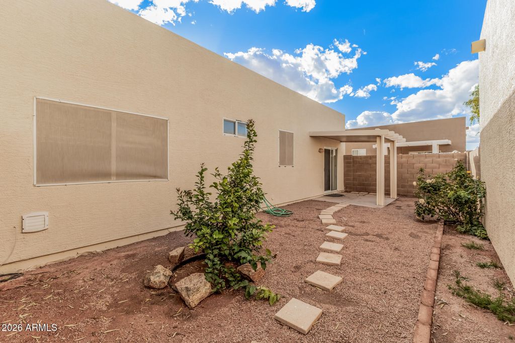 Photo of 2300 E Magma Road #71, San Tan Valley, AZ 85143 (MLS # 6986854)