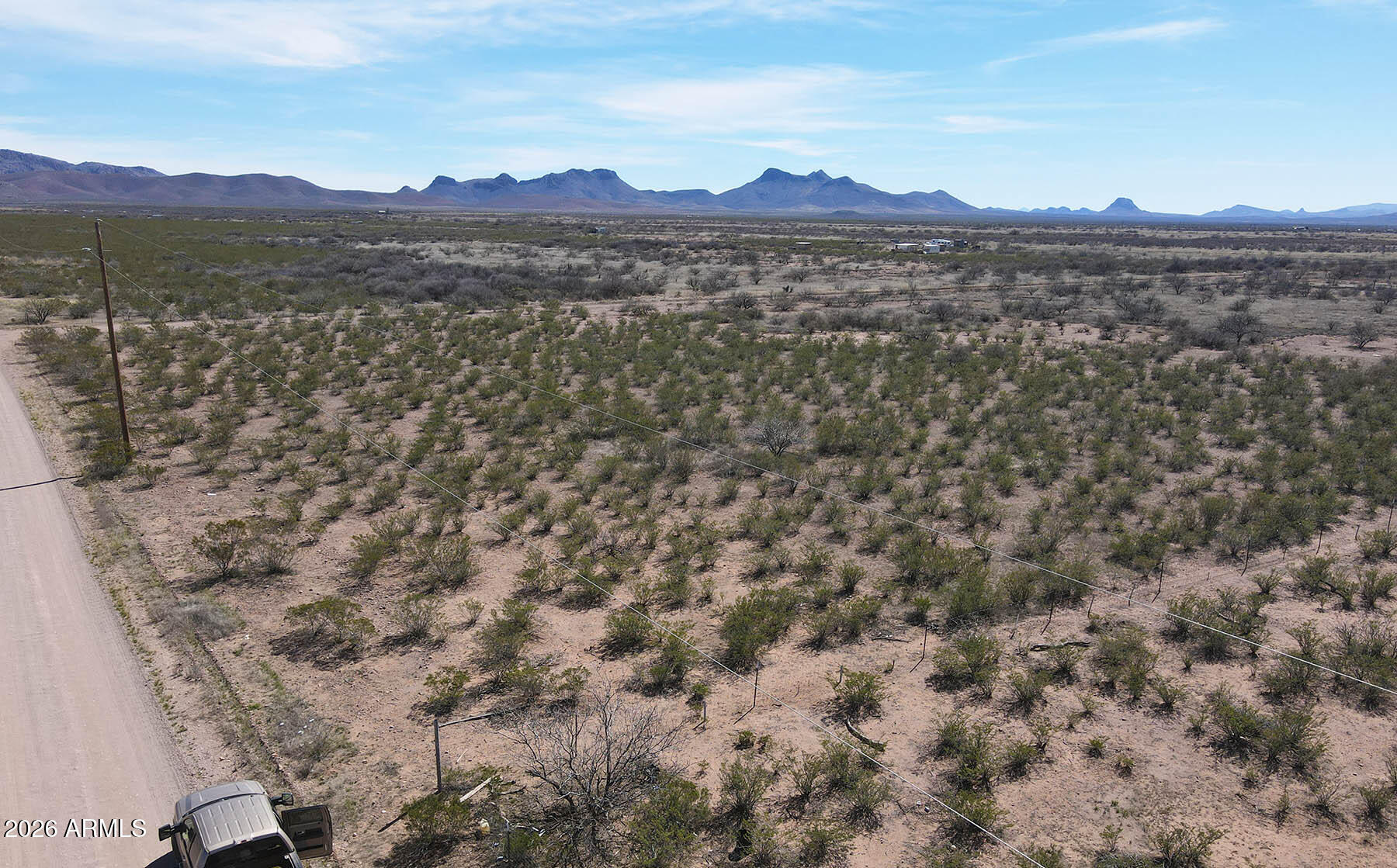 5.6 AC E Calle Principal -- 132