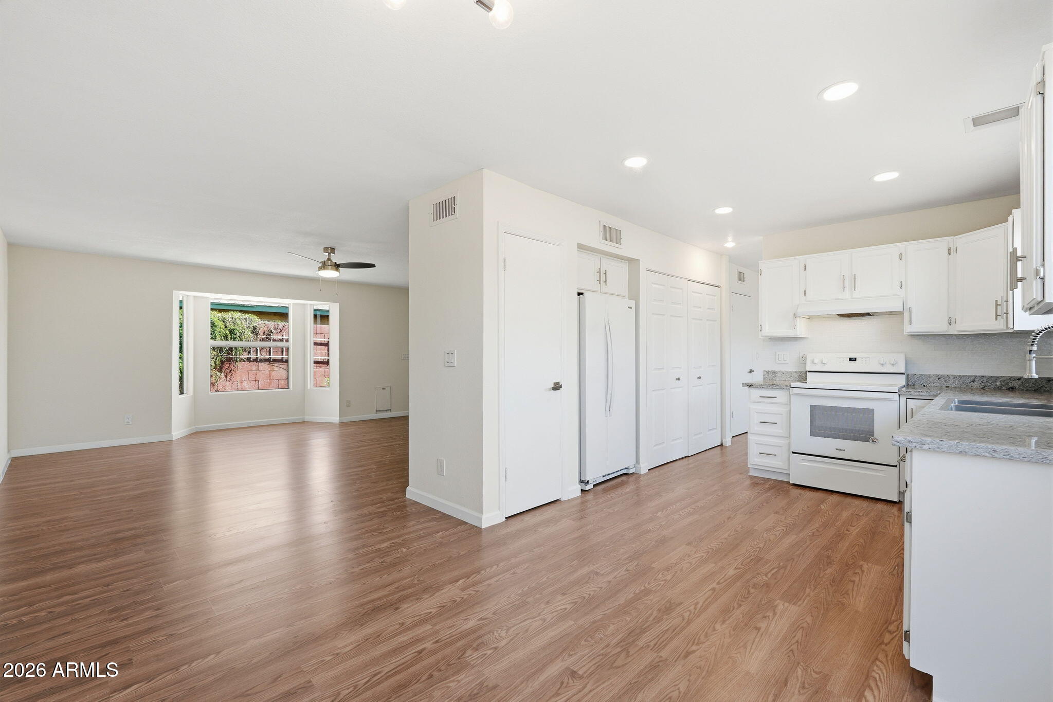 630 E JENSEN Street 157