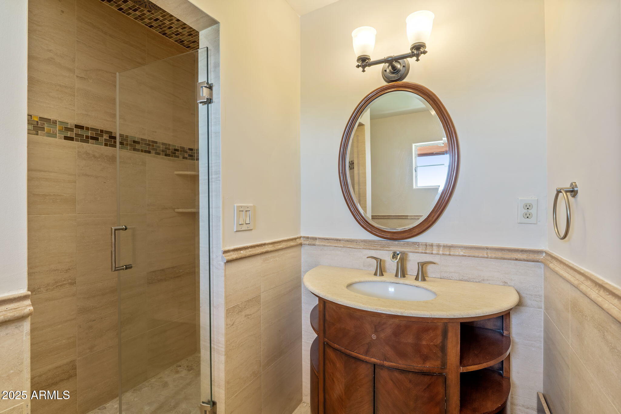 Phoenix, Arizona 85018, United States, 4 Bedrooms Bedrooms, ,5 BathroomsBathrooms,Residential,Active,229966