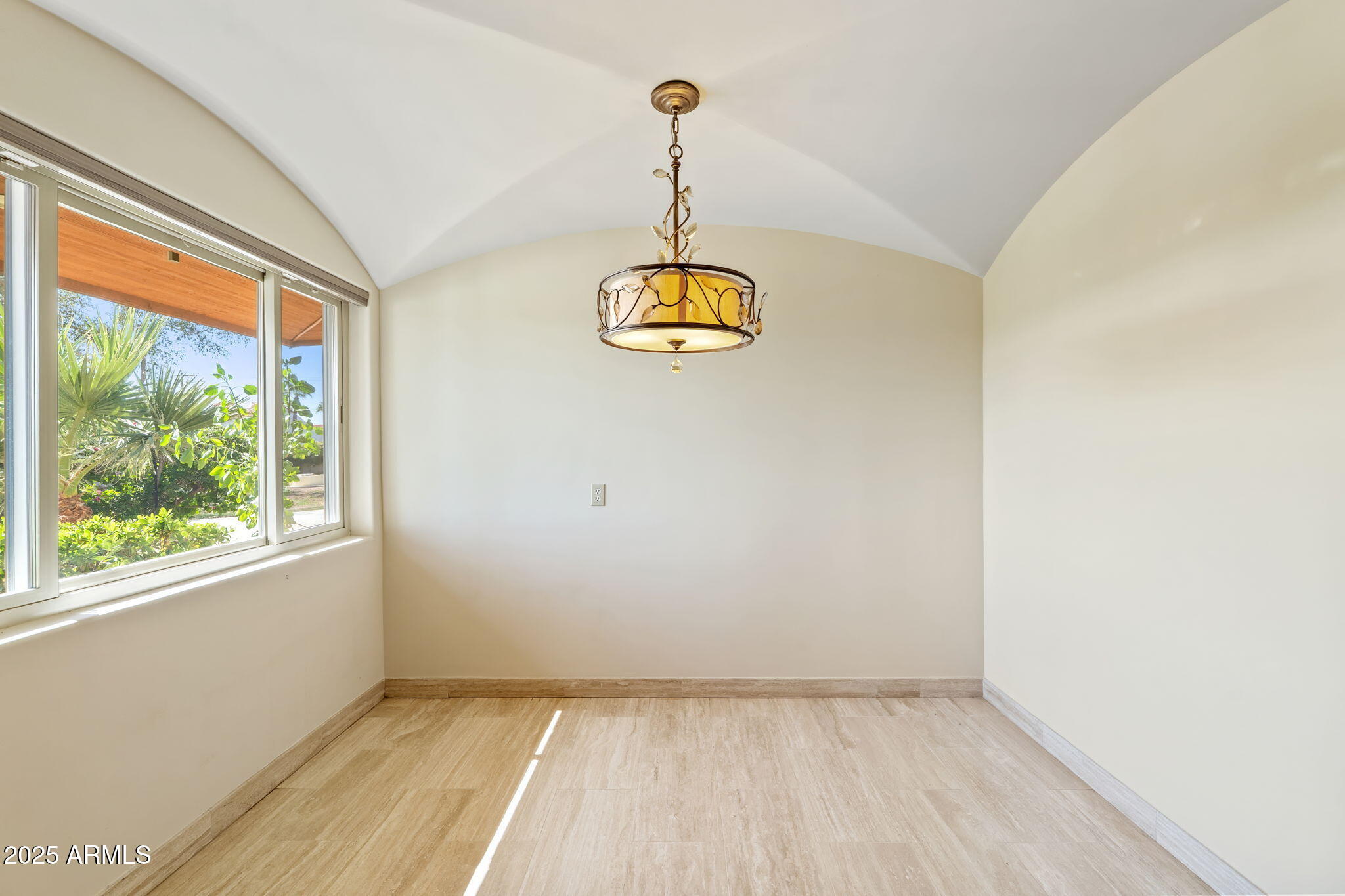 Phoenix, Arizona 85018, United States, 4 Bedrooms Bedrooms, ,5 BathroomsBathrooms,Residential,Active,229966