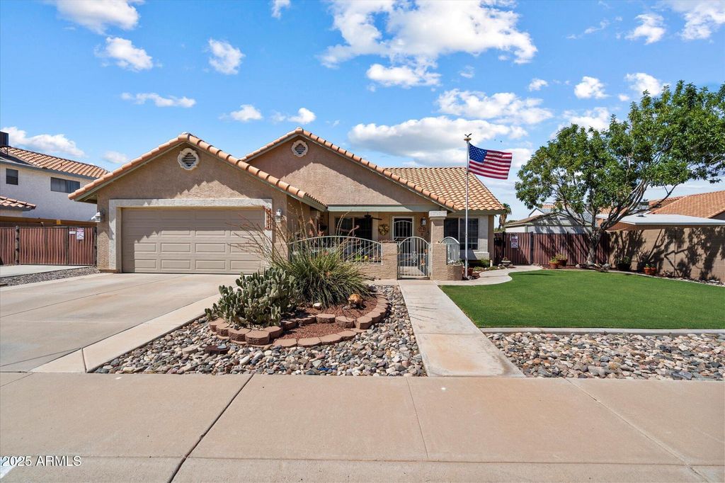 Photo of 15834 W Meade Lane, Goodyear, AZ 85338 (MLS # 6916032)