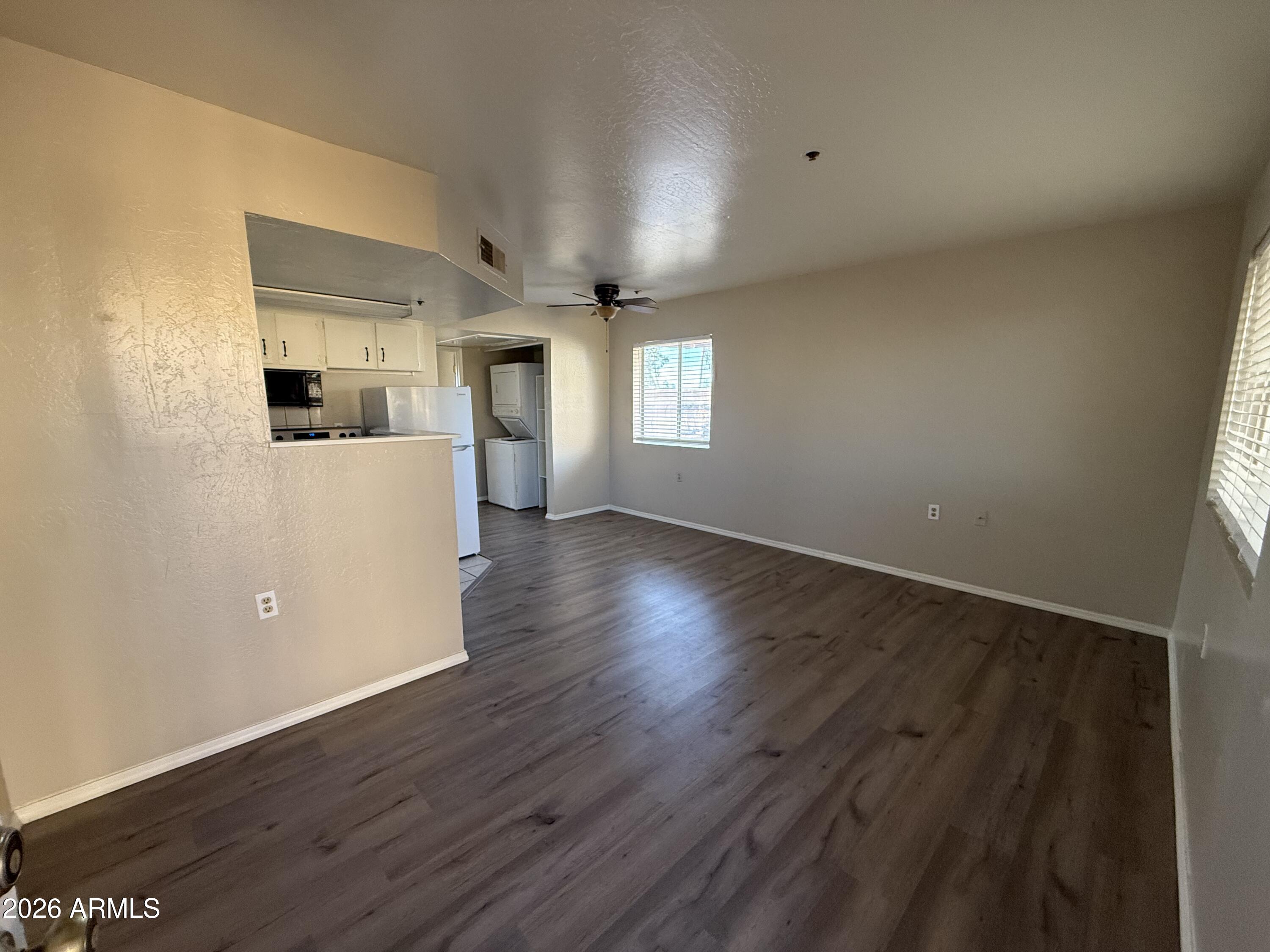 12221 W bell Road 356