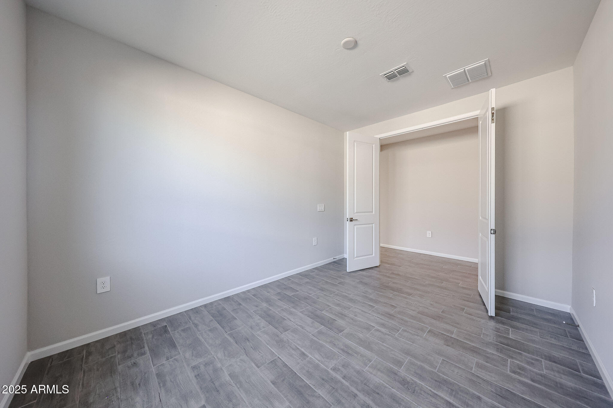 17866 W FULTON Street