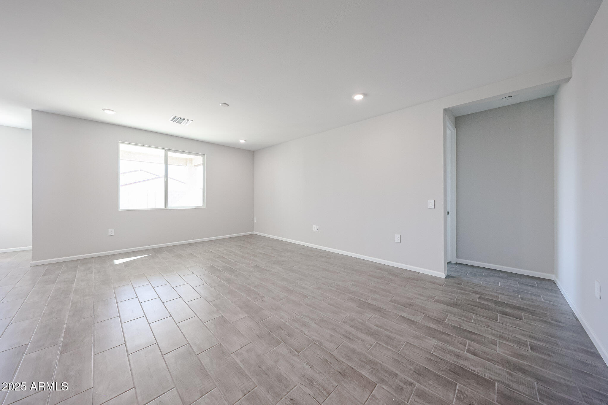 17866 W FULTON Street