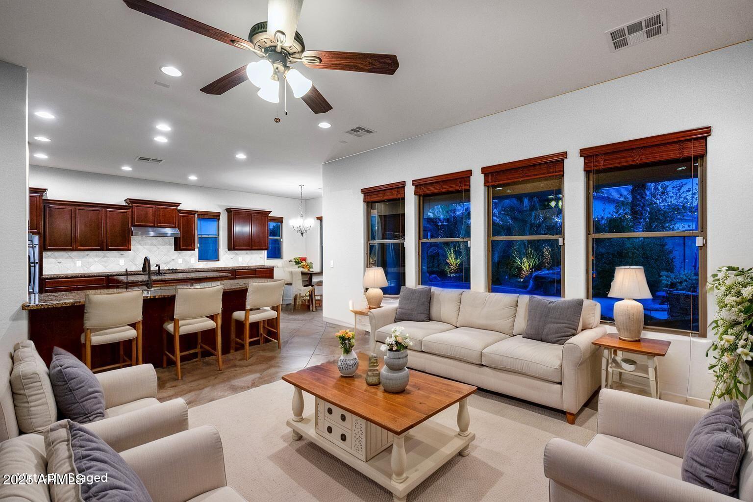 Homes 2 21525 E CAMACHO Road