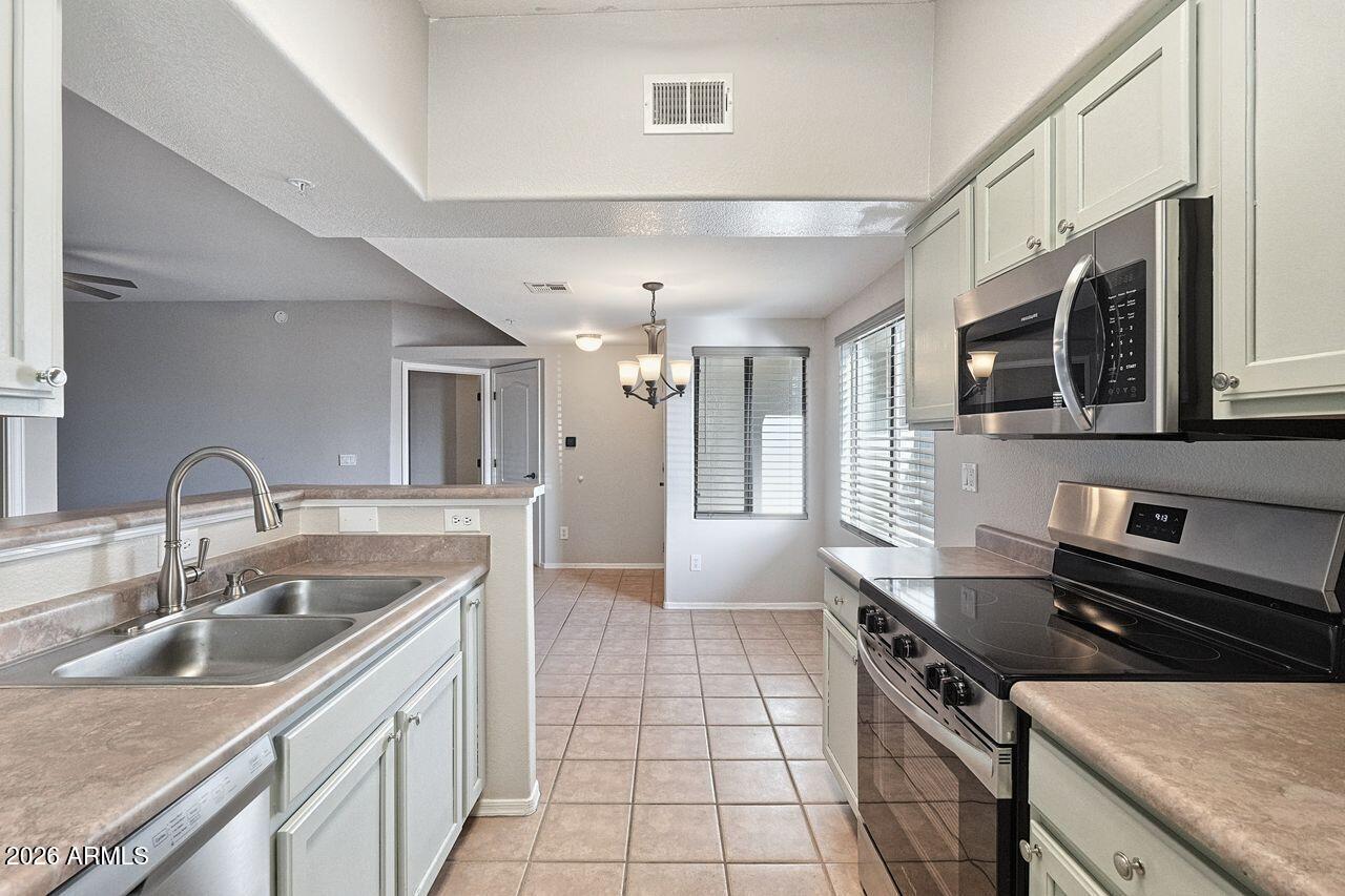10401 N Saguaro Boulevard 132