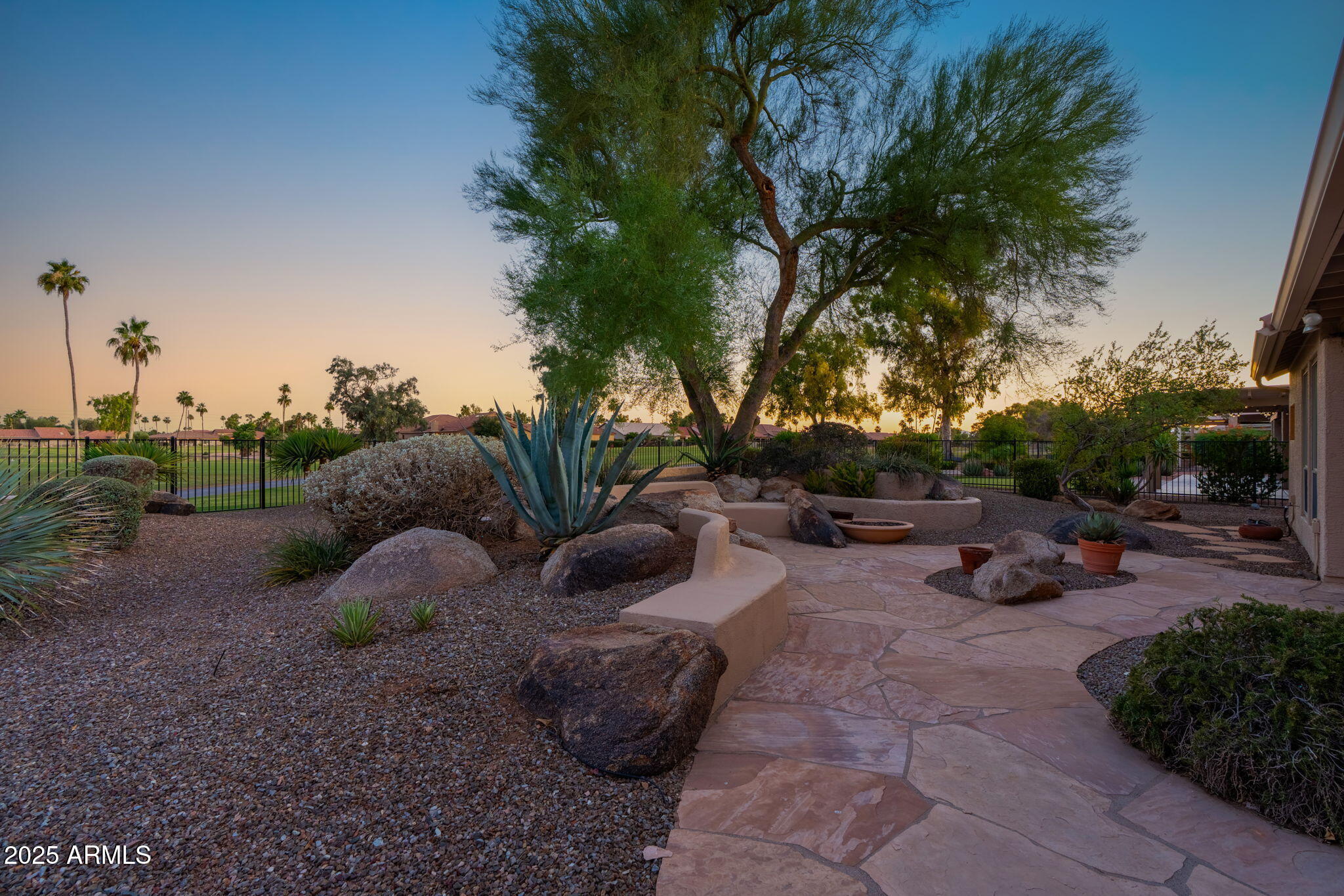 10117 E CEDAR WAXWING Drive