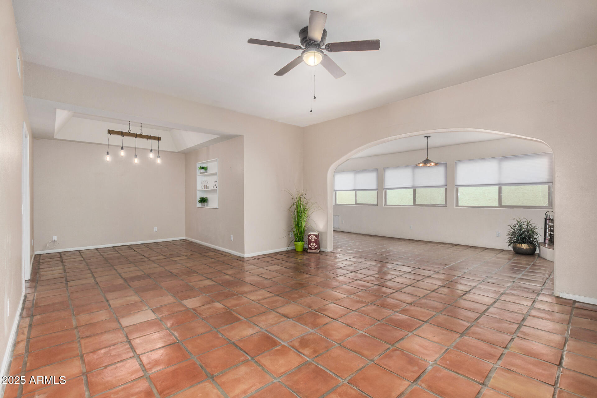 1301 W RIO SALADO Parkway 16