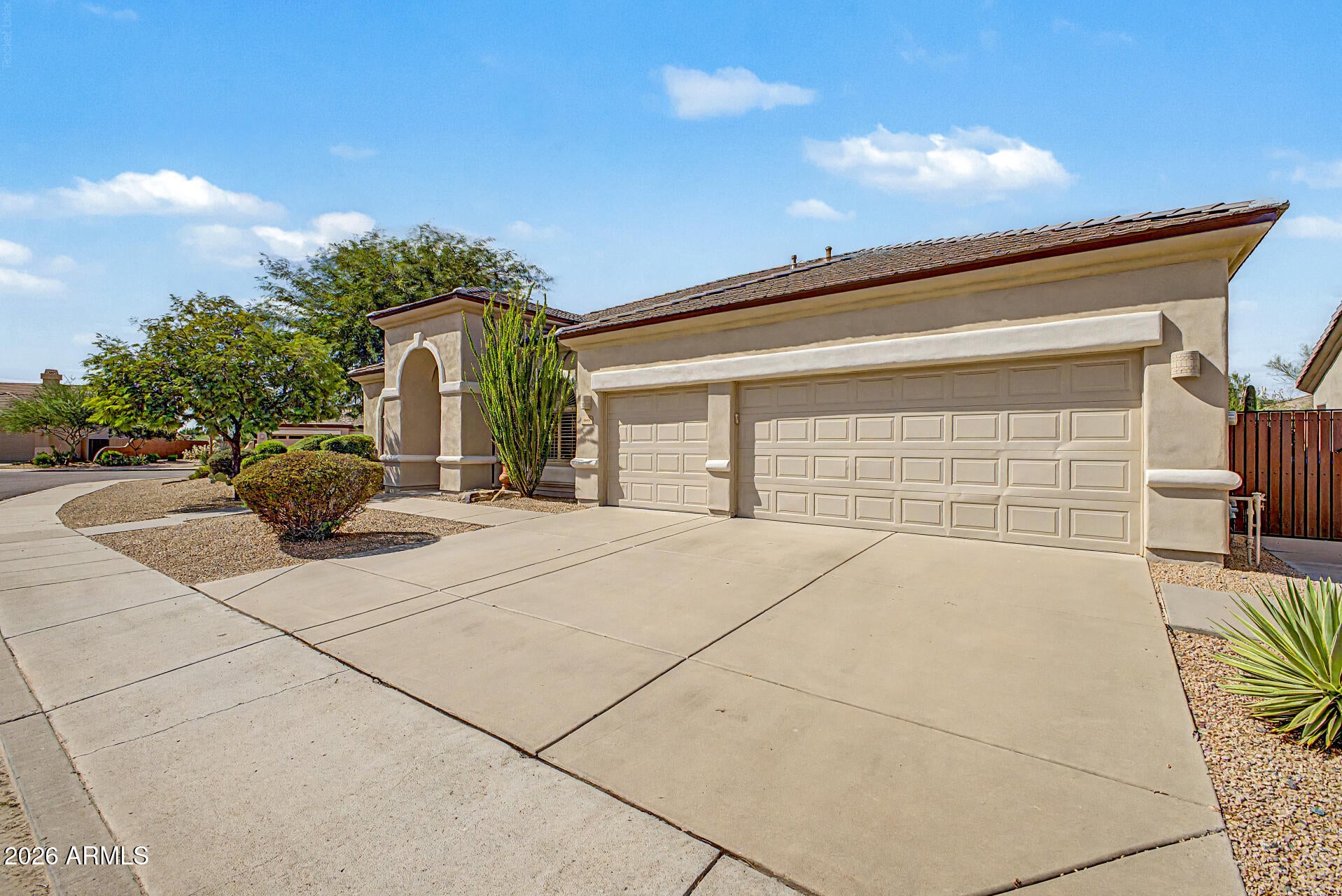 5504 E VIA MONTOYA Drive