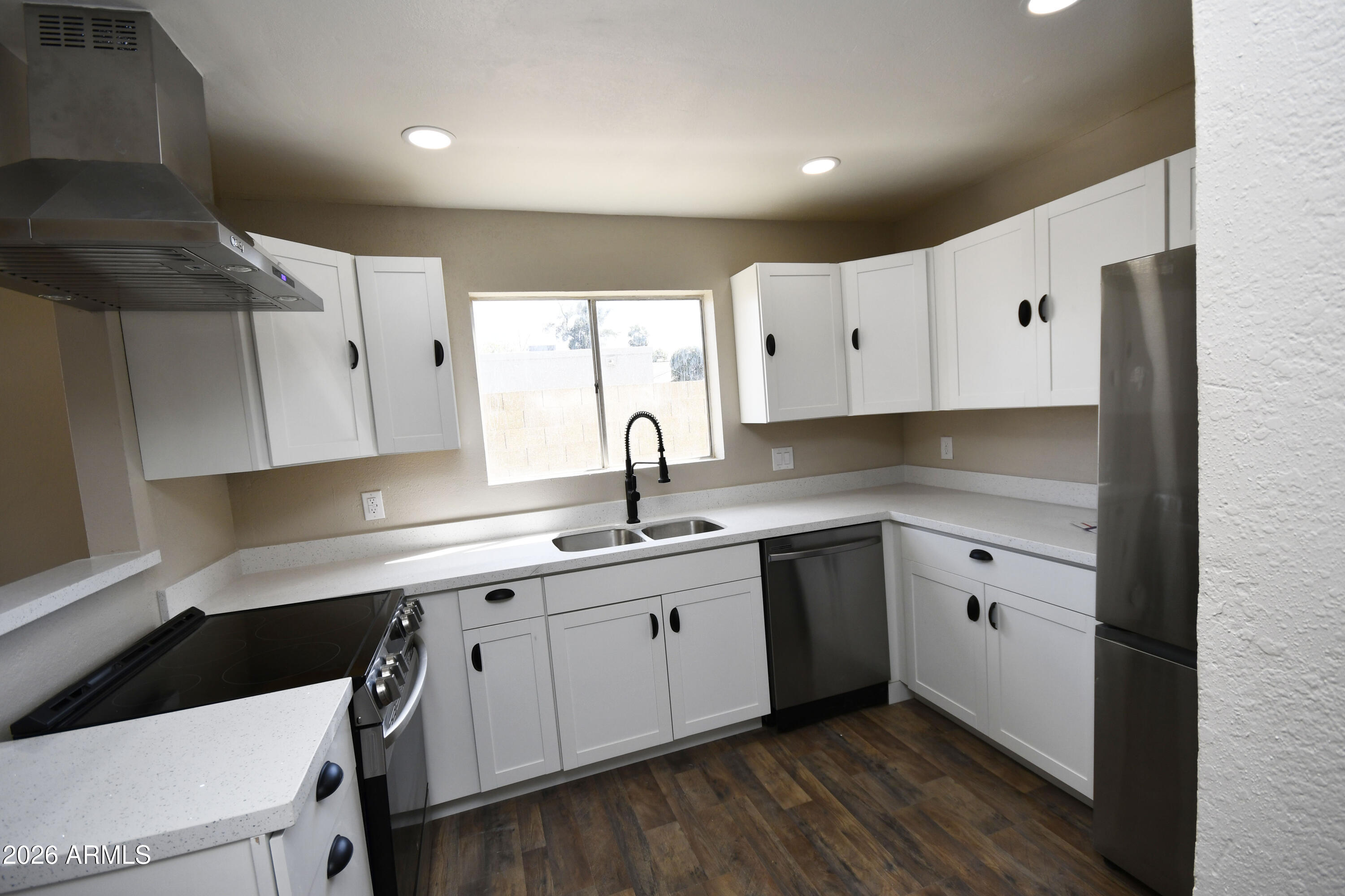 630 E JENSEN Street 137