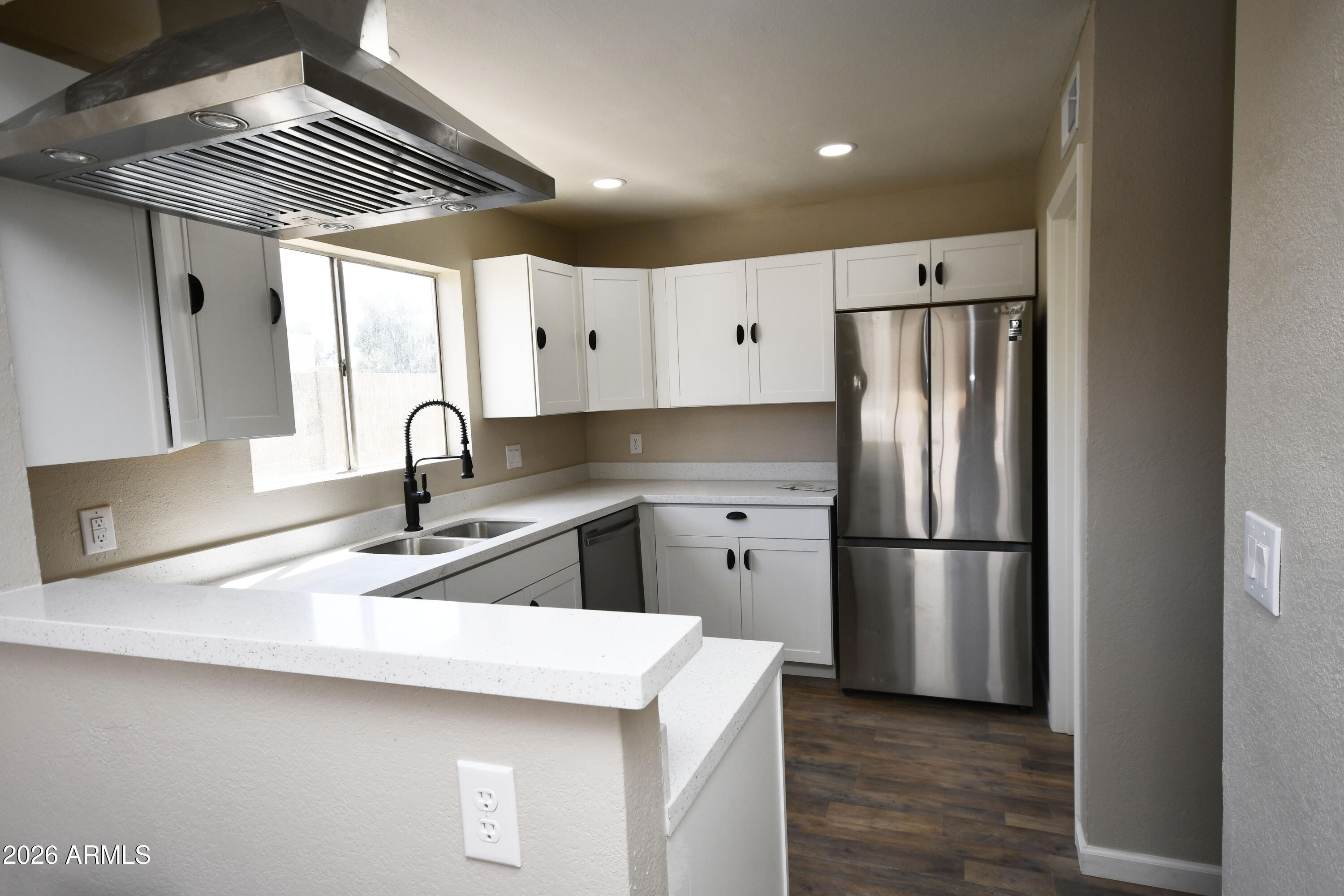 630 E JENSEN Street 137