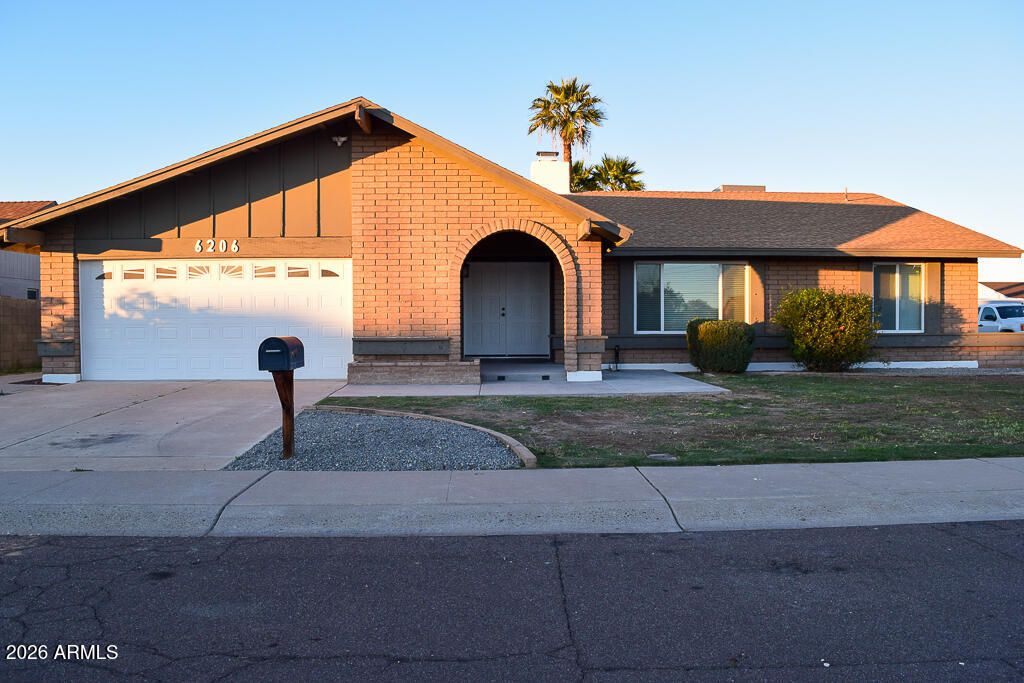Photo of 6206 W Wethersfield Road, Glendale, AZ 85304 (MLS # 6967093)