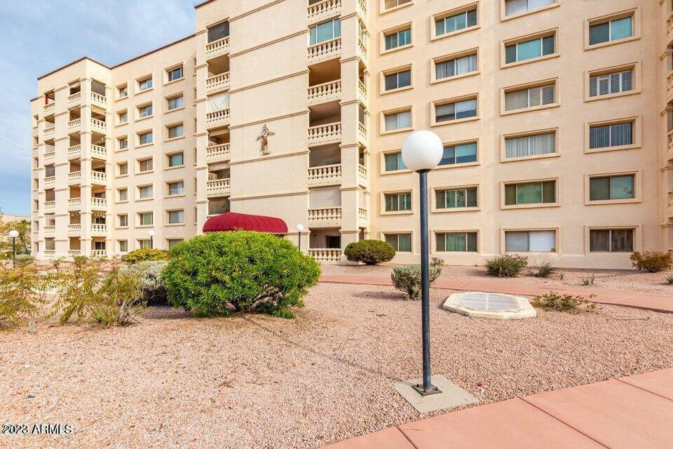 7820 E Camelback Road 501