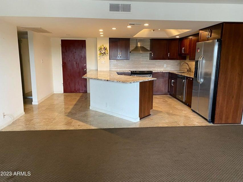 7820 E Camelback Road 501