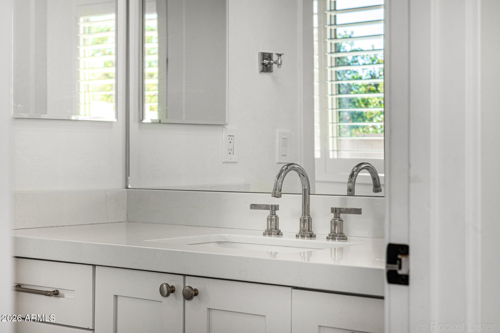 ARBOLEDA UNIT 2 - Residential