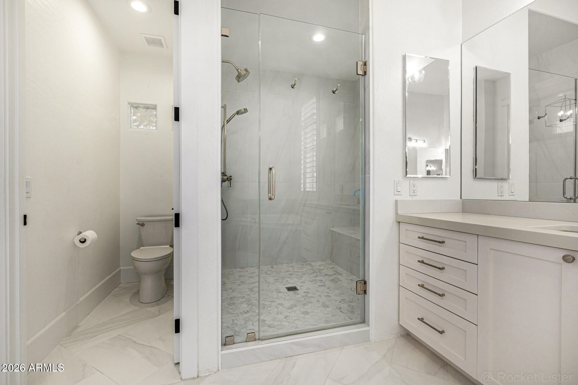 ARBOLEDA UNIT 2 - Residential
