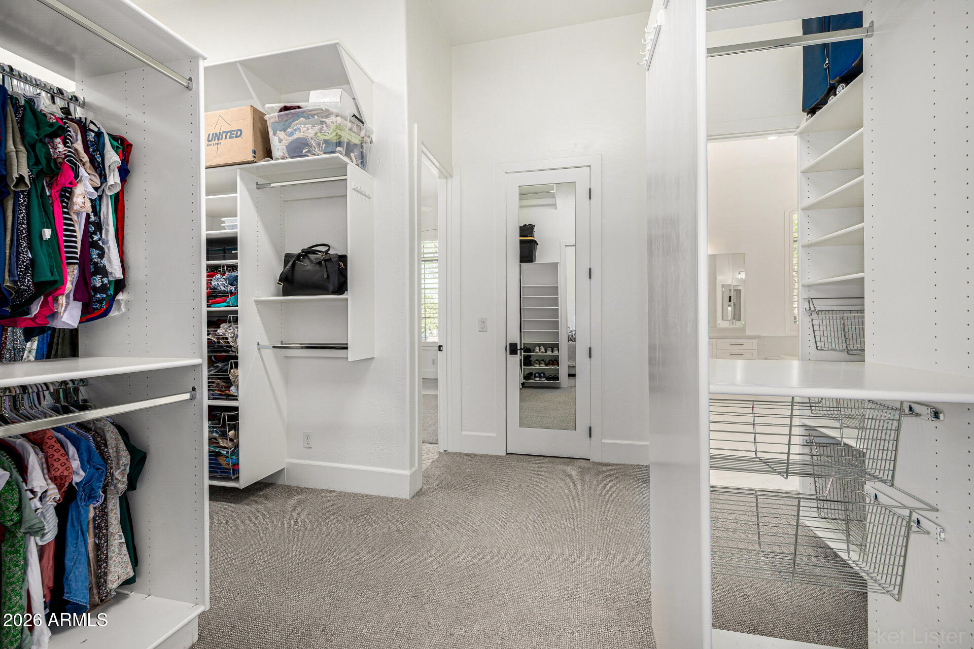 ARBOLEDA UNIT 2 - Residential