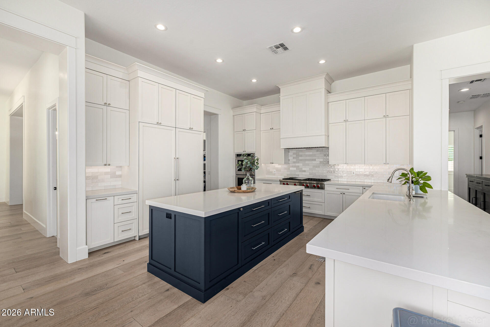 ARBOLEDA UNIT 2 - Residential