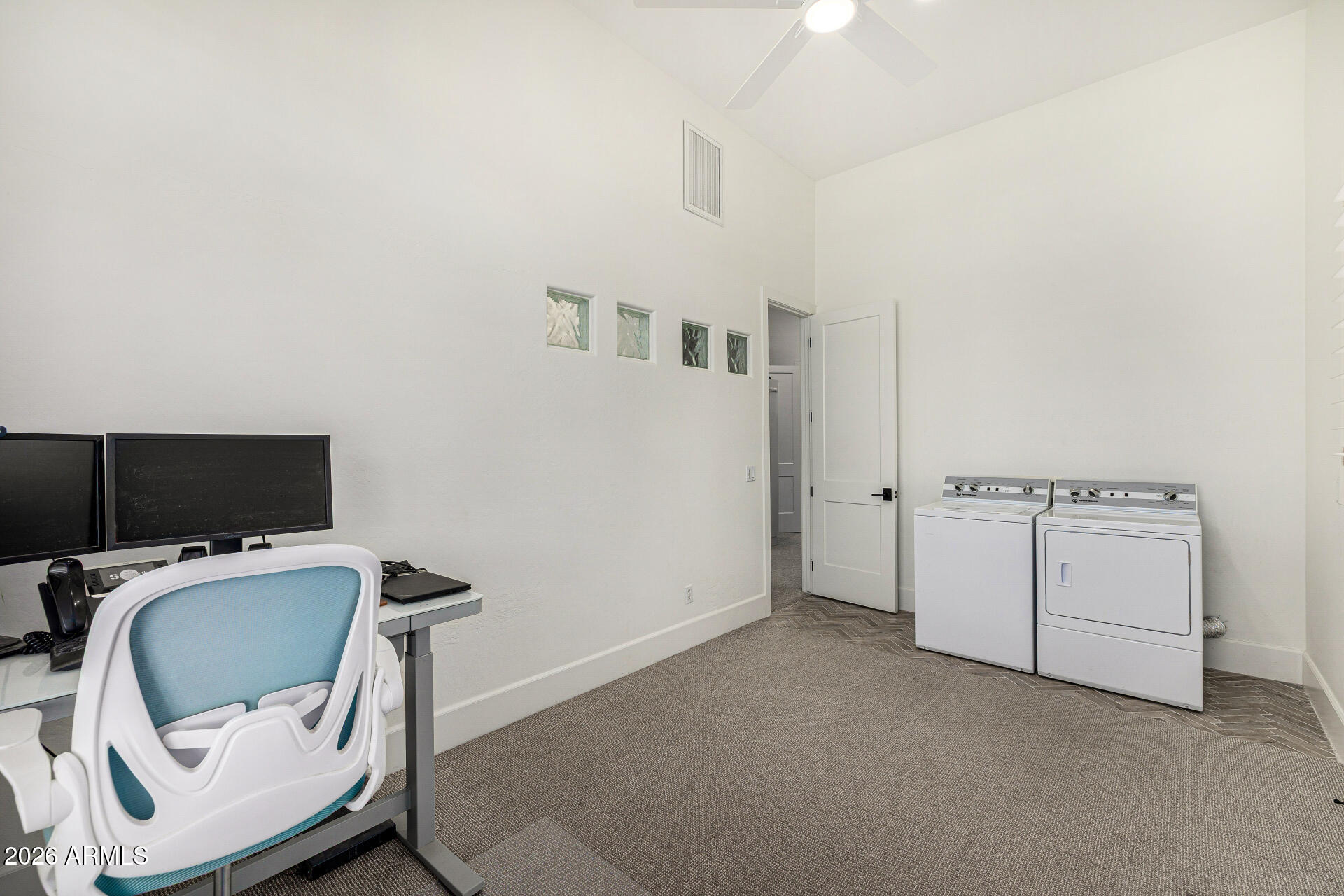 ARBOLEDA UNIT 2 - Residential