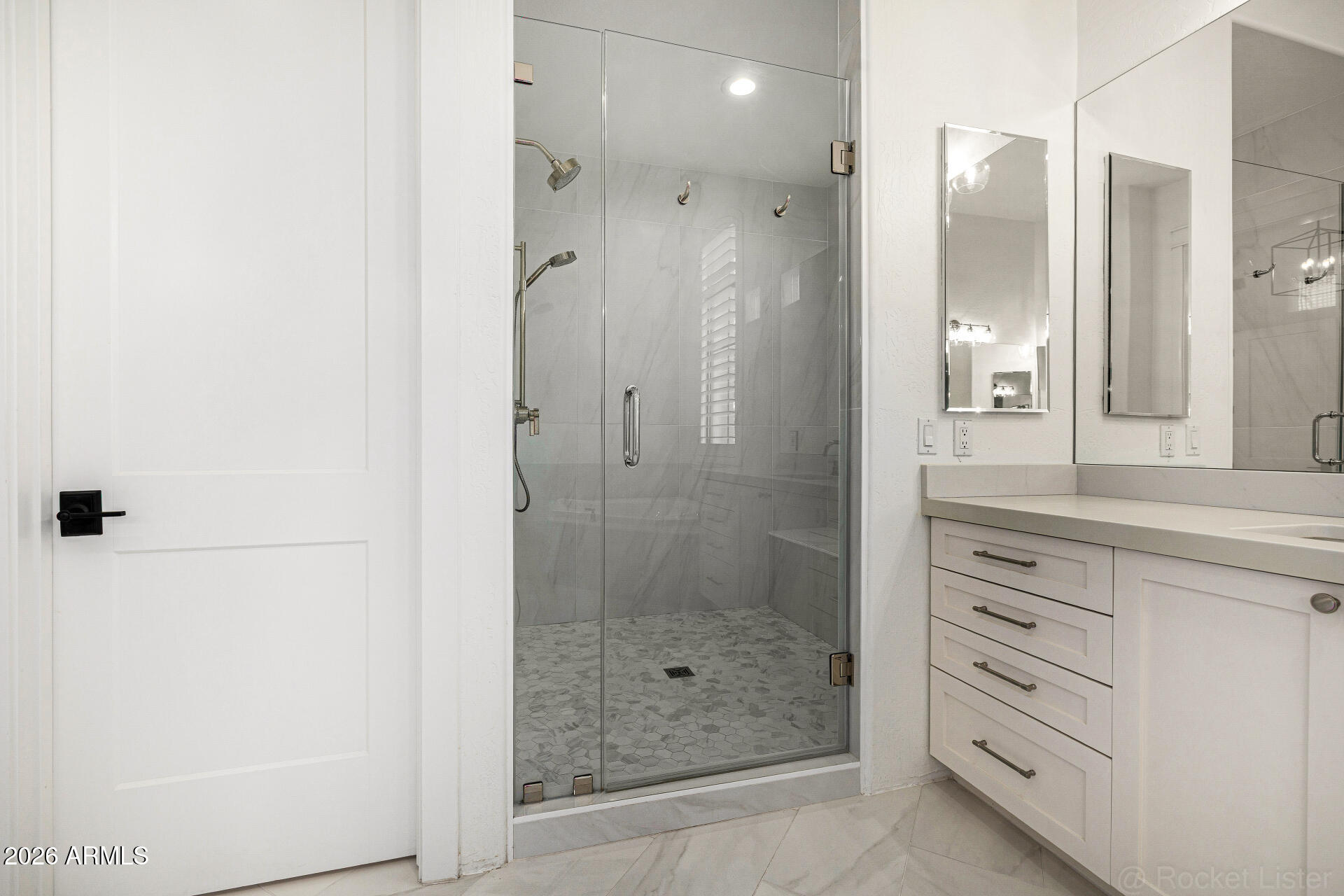 ARBOLEDA UNIT 2 - Residential
