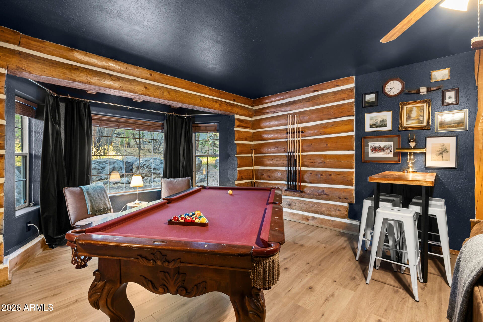 463 W PINE SHADOW Drive