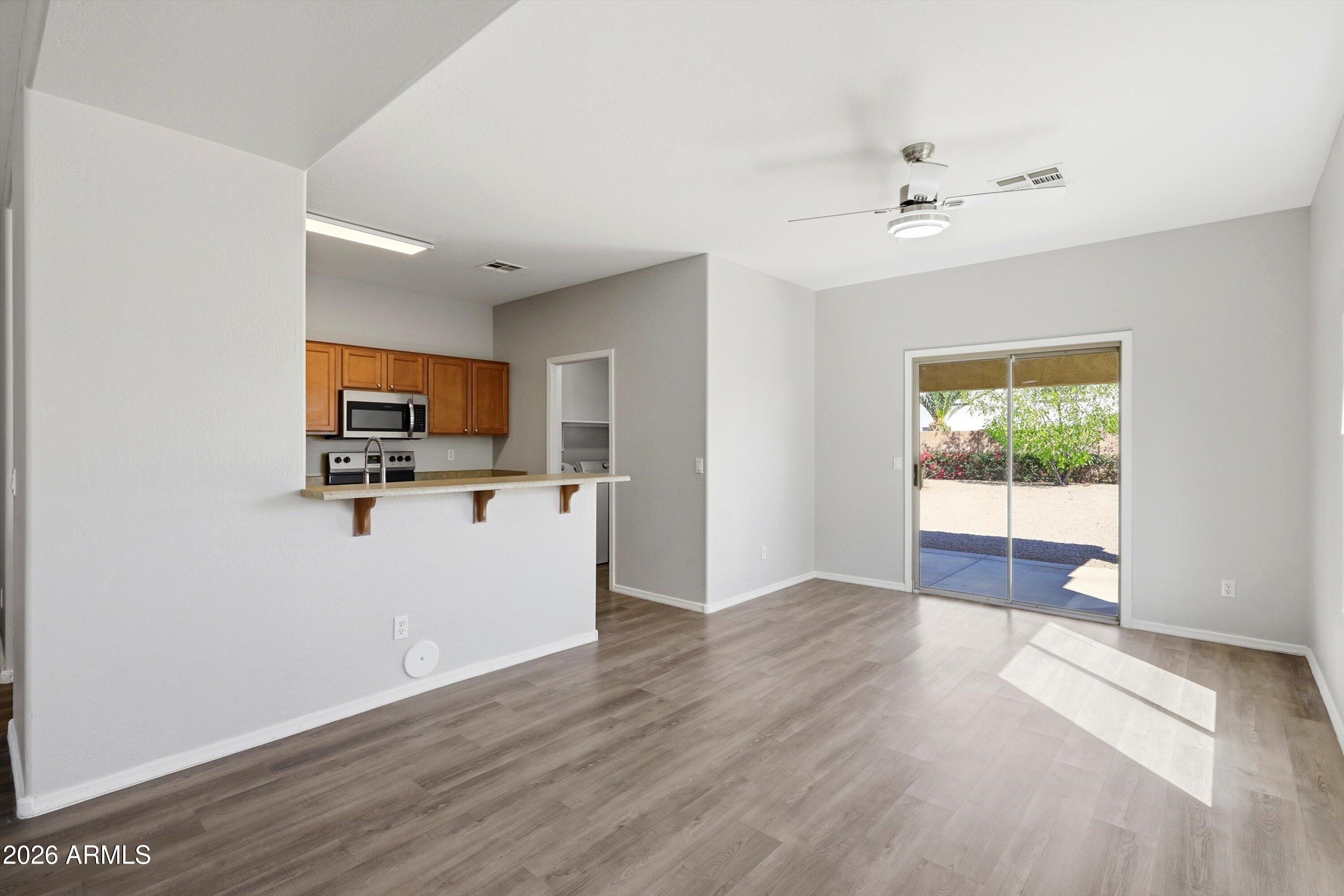 380 E MOUNTAIN VIEW Road