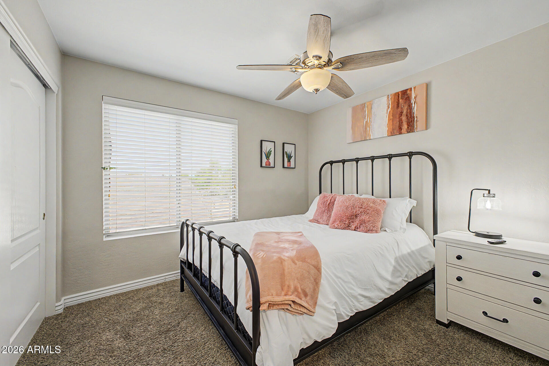 HIGHLAND POINT - Residential