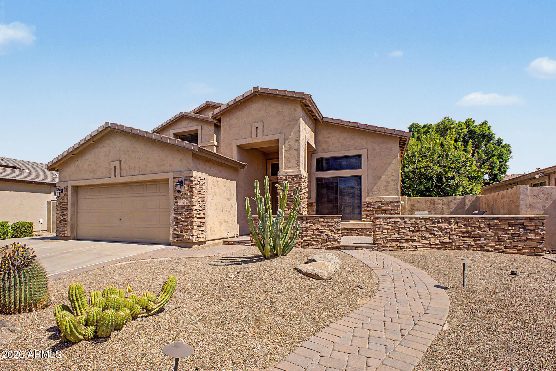 HIGHLAND POINT - Residential