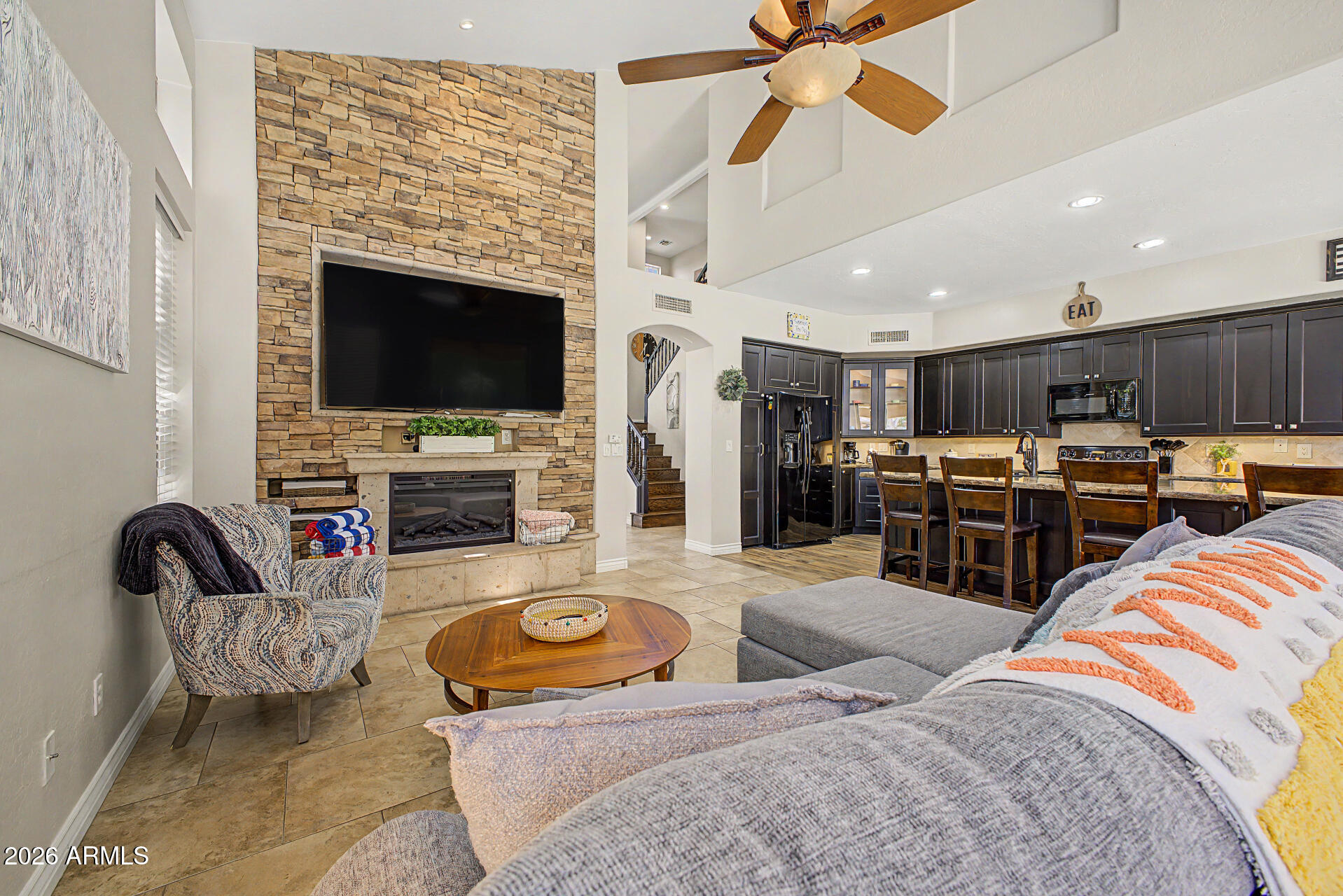 HIGHLAND POINT - Residential