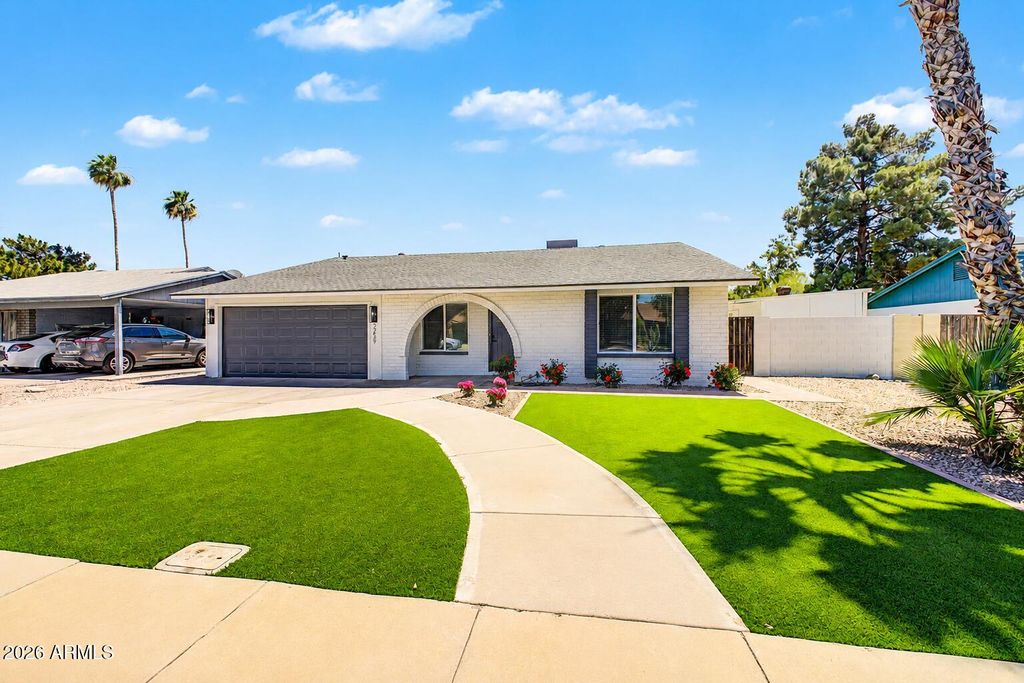 Photo of 2259 E Harmony Avenue, Mesa, AZ 85204 (MLS # 7028738)