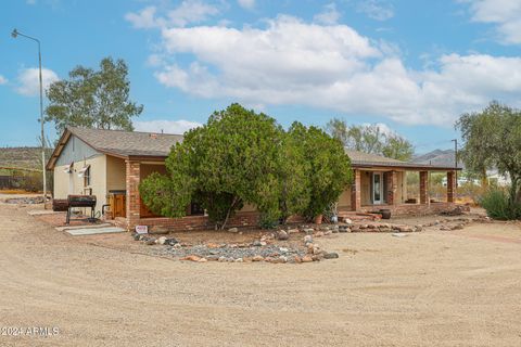 A home in New River