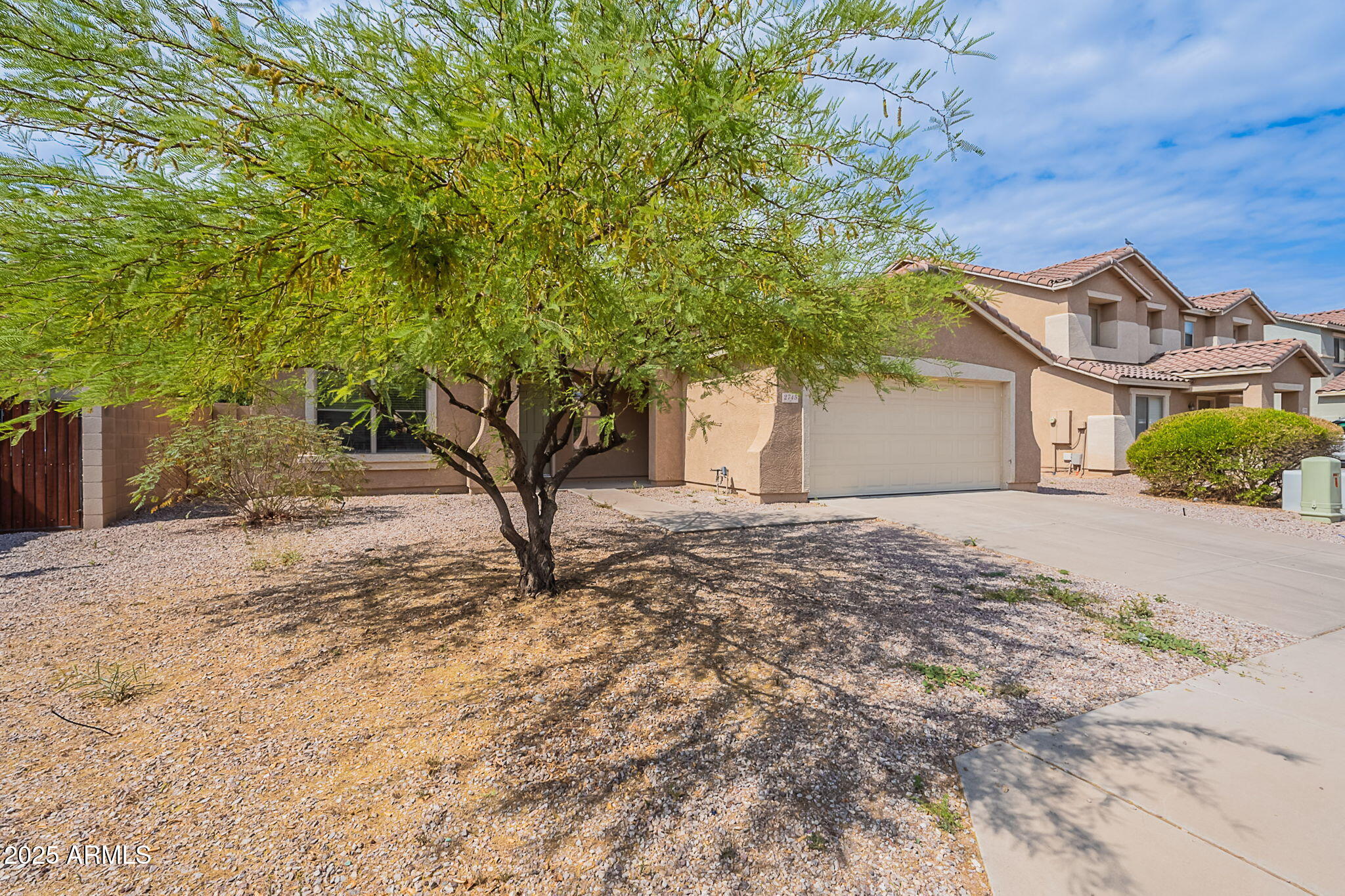 2745 W SUNSHINE BUTTE Drive