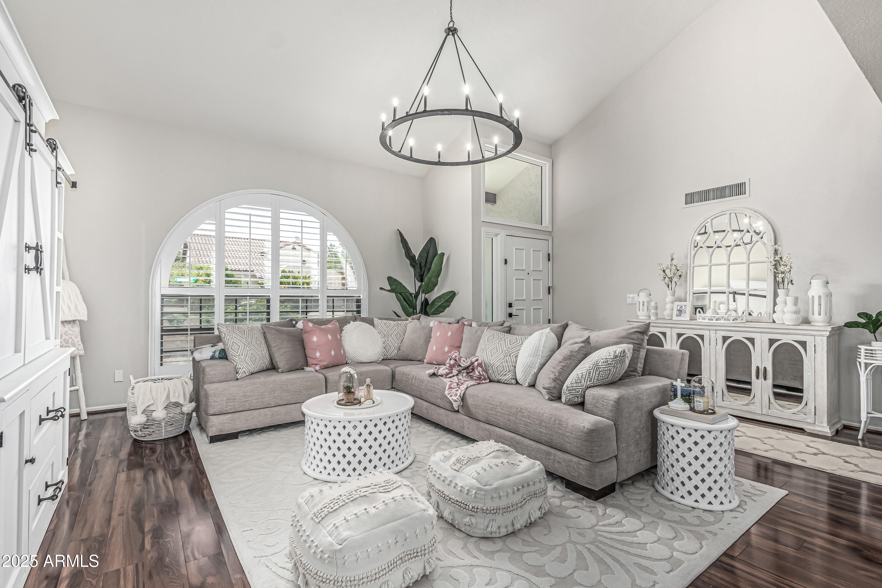 401 E Barbara Drive