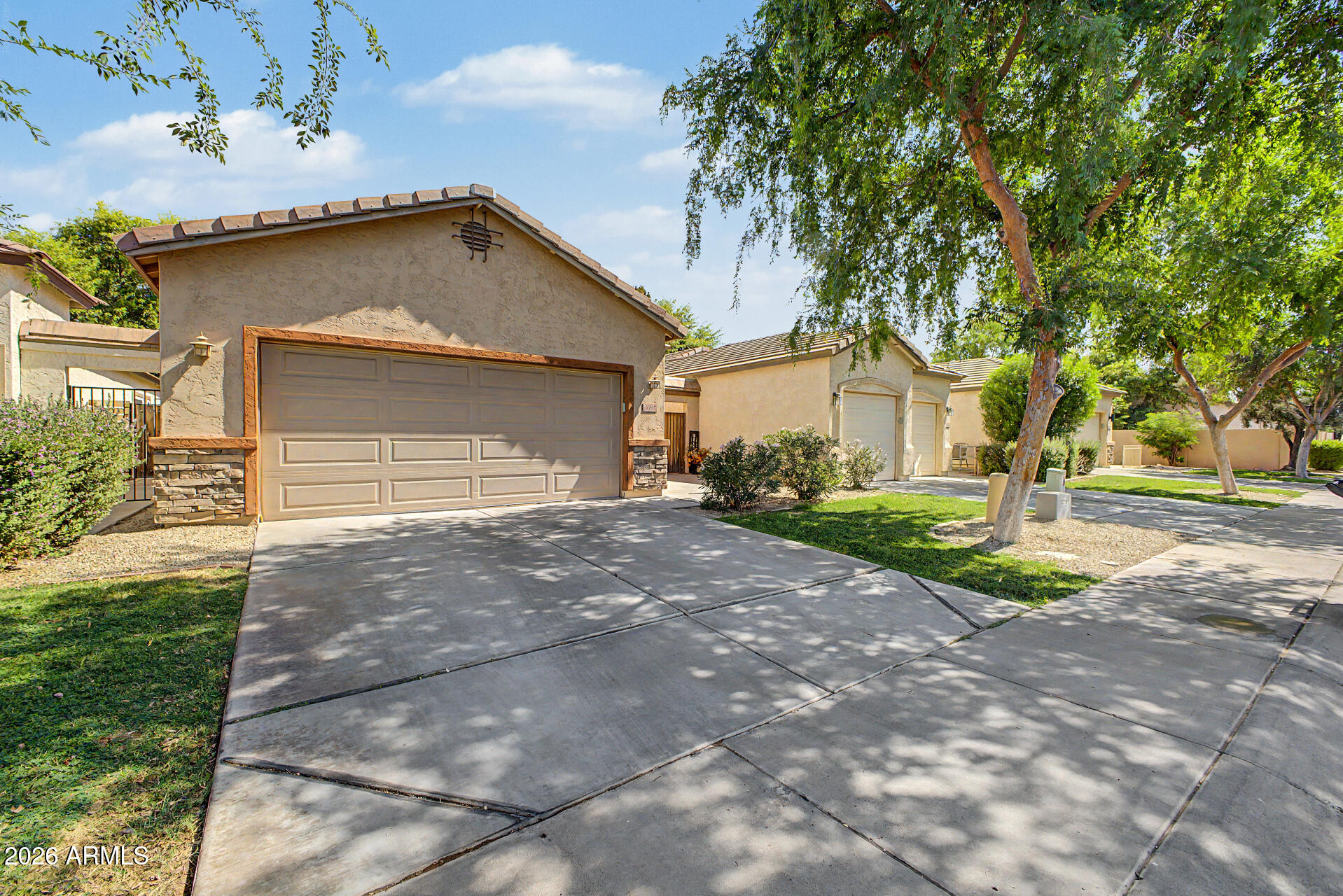 3098 E STOTTLER Drive