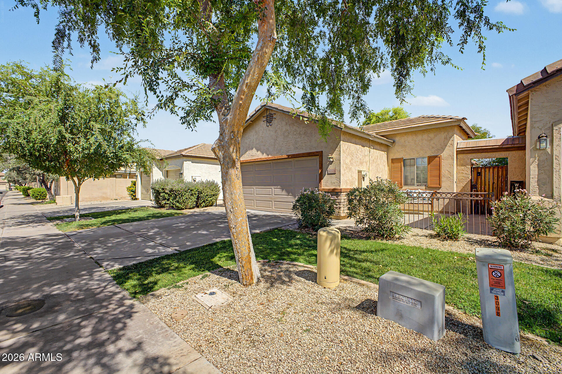 3098 E STOTTLER Drive