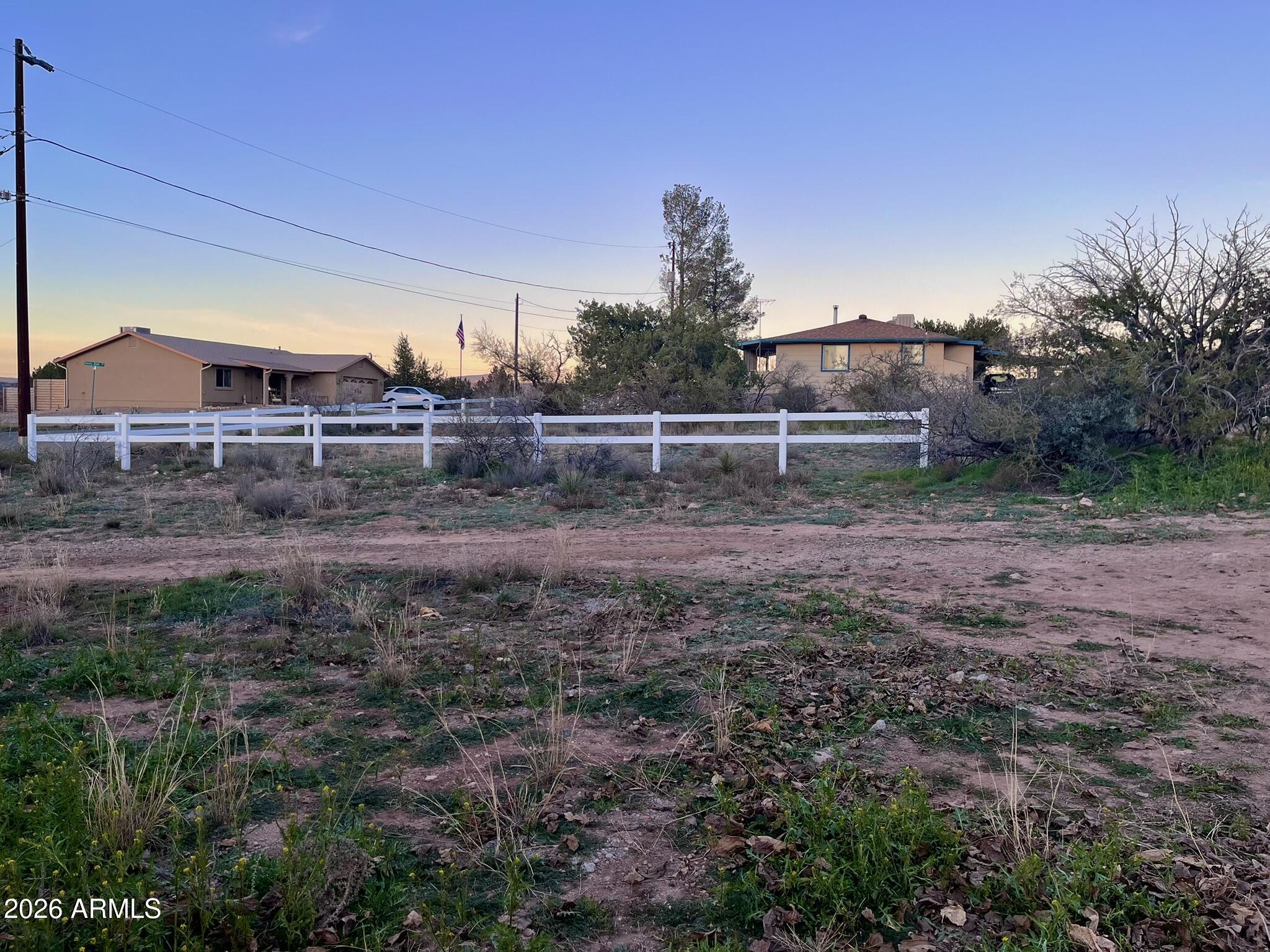 WICKIUP MESA UNIT 5 - Land