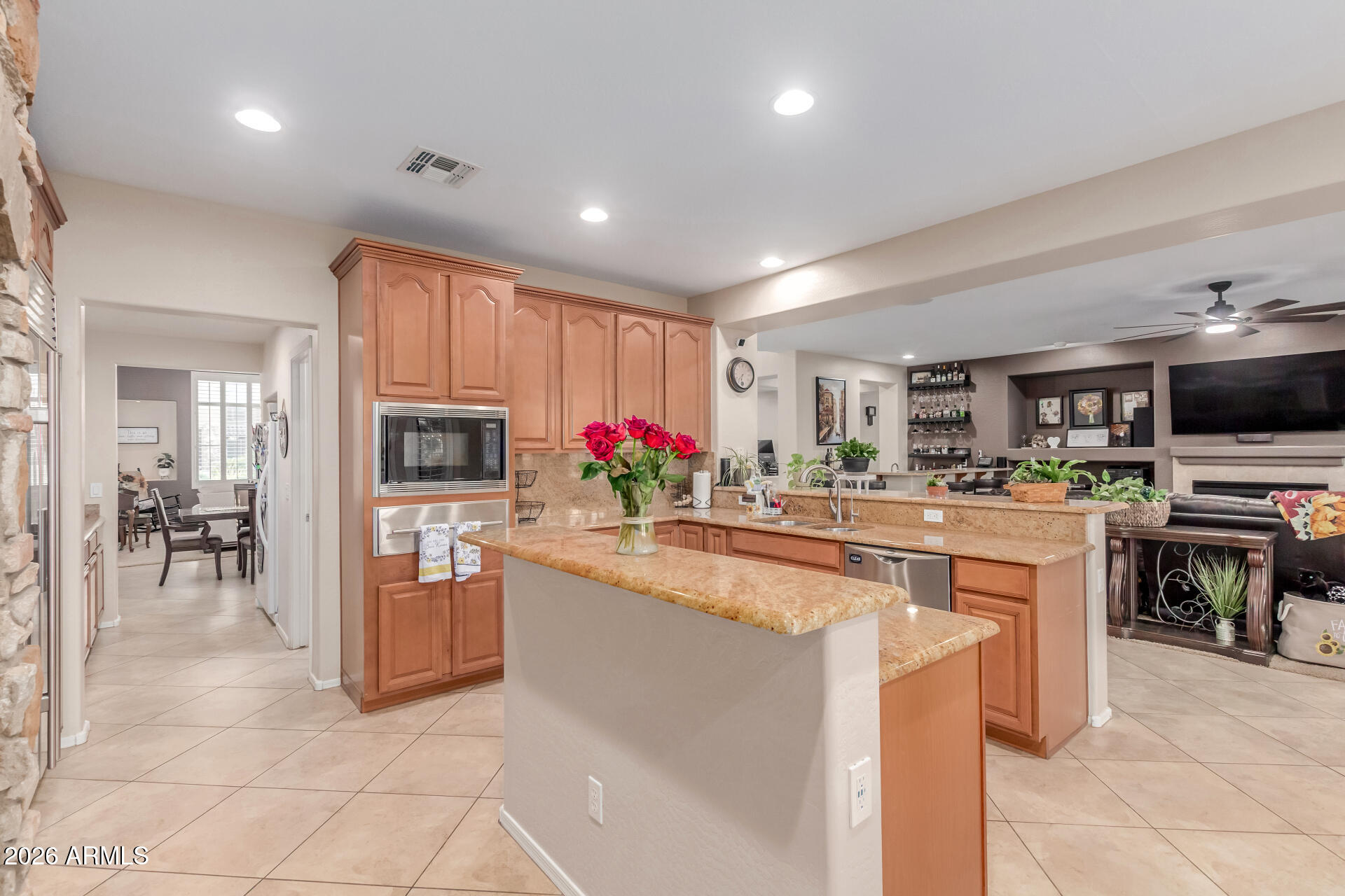 Surprise, Arizona, 85379, United States, 4 Bedrooms Bedrooms, ,4 BathroomsBathrooms,Residential,Active,2032434