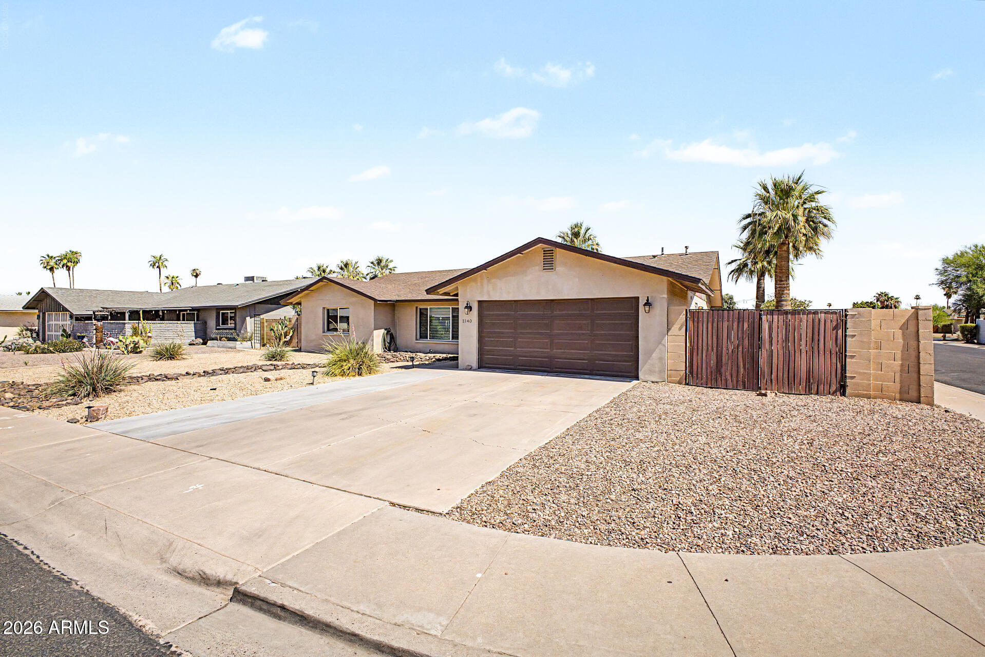 1340 E DONNER Drive