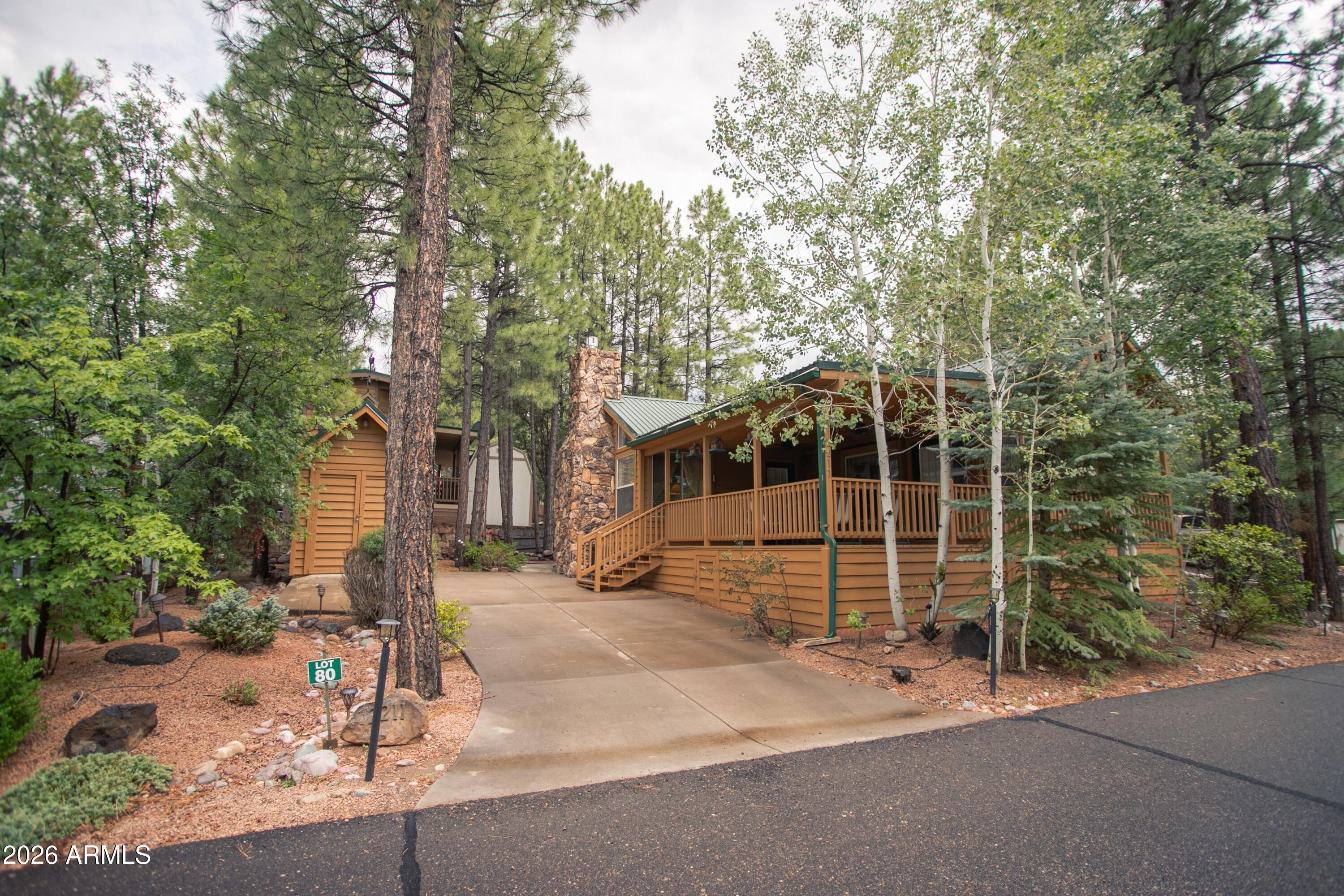 2211 E HANGING TREE Trail