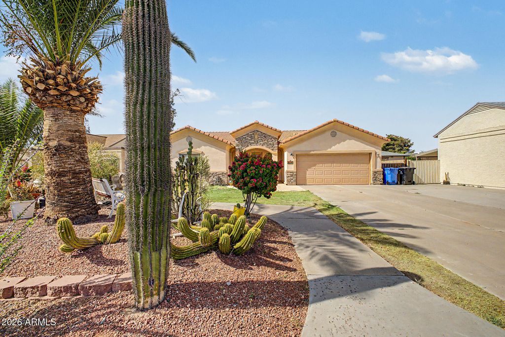 Photo of 4540 W Renee Drive, Glendale, AZ 85308 (MLS # 7020089)