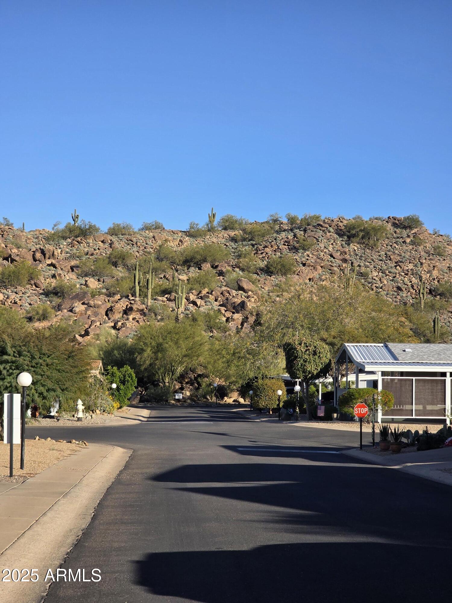 2233 E BEHREND Drive 152