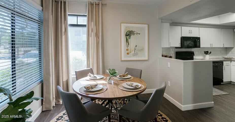 1100 E OSBORN Road 3