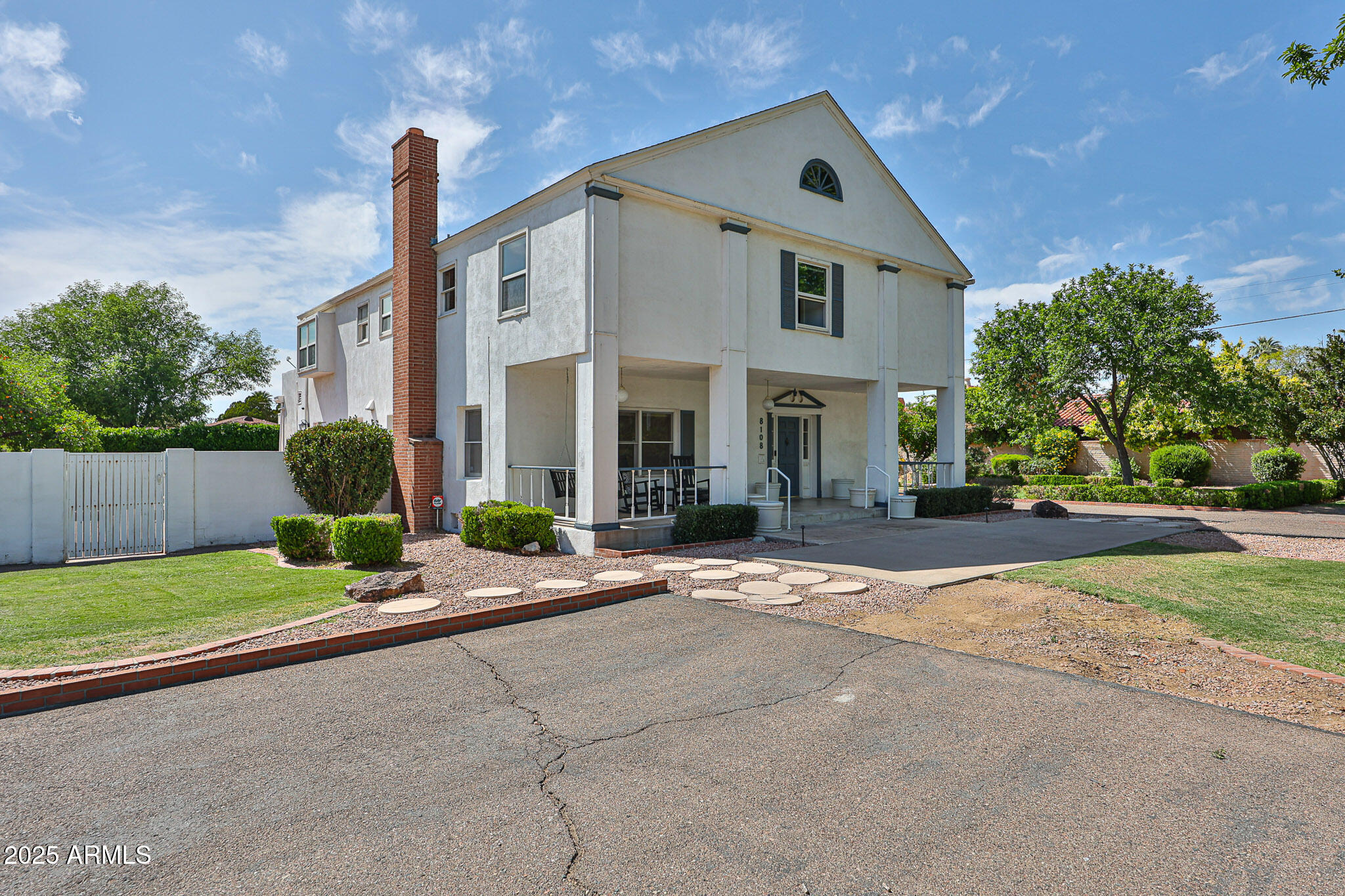 8108 N CENTRAL Avenue