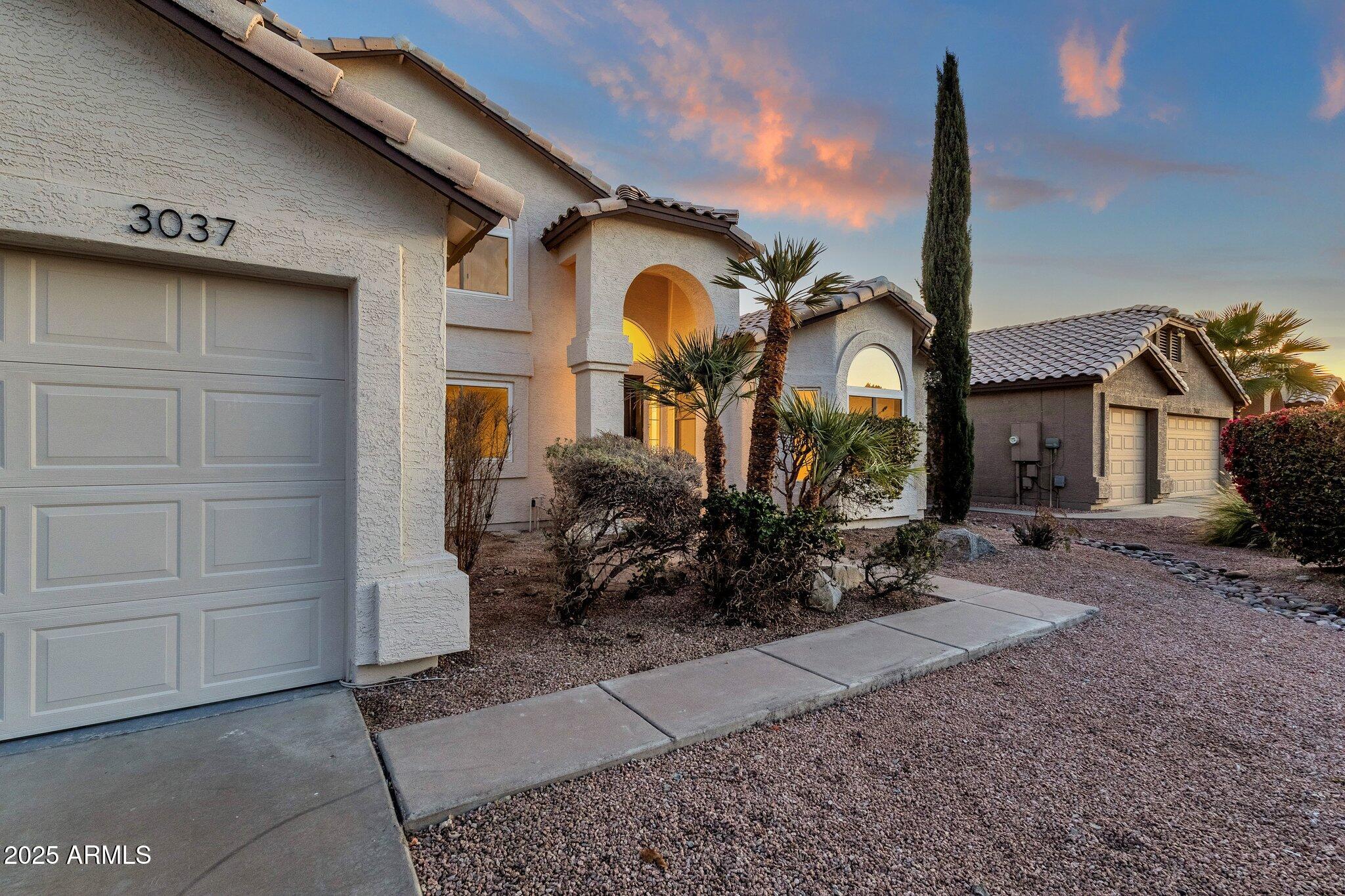 3037 E Bighorn Avenue
