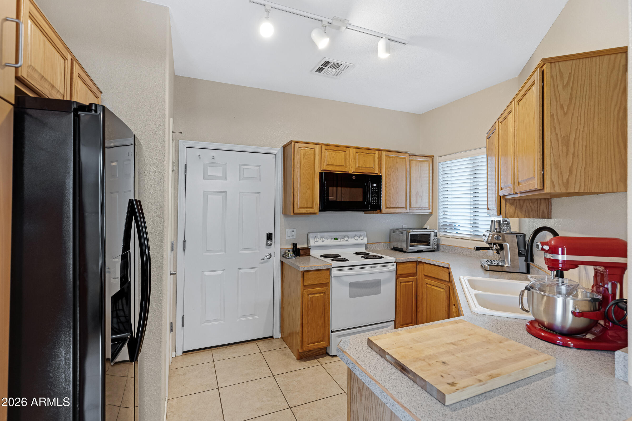 5400 S HARDY Drive 107