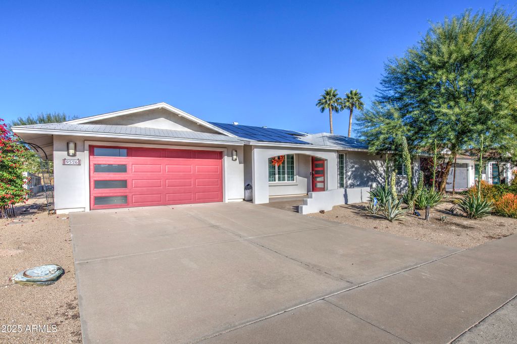 Photo of 9526 W Calico Drive, Sun City, AZ 85373 (MLS # 6952600)