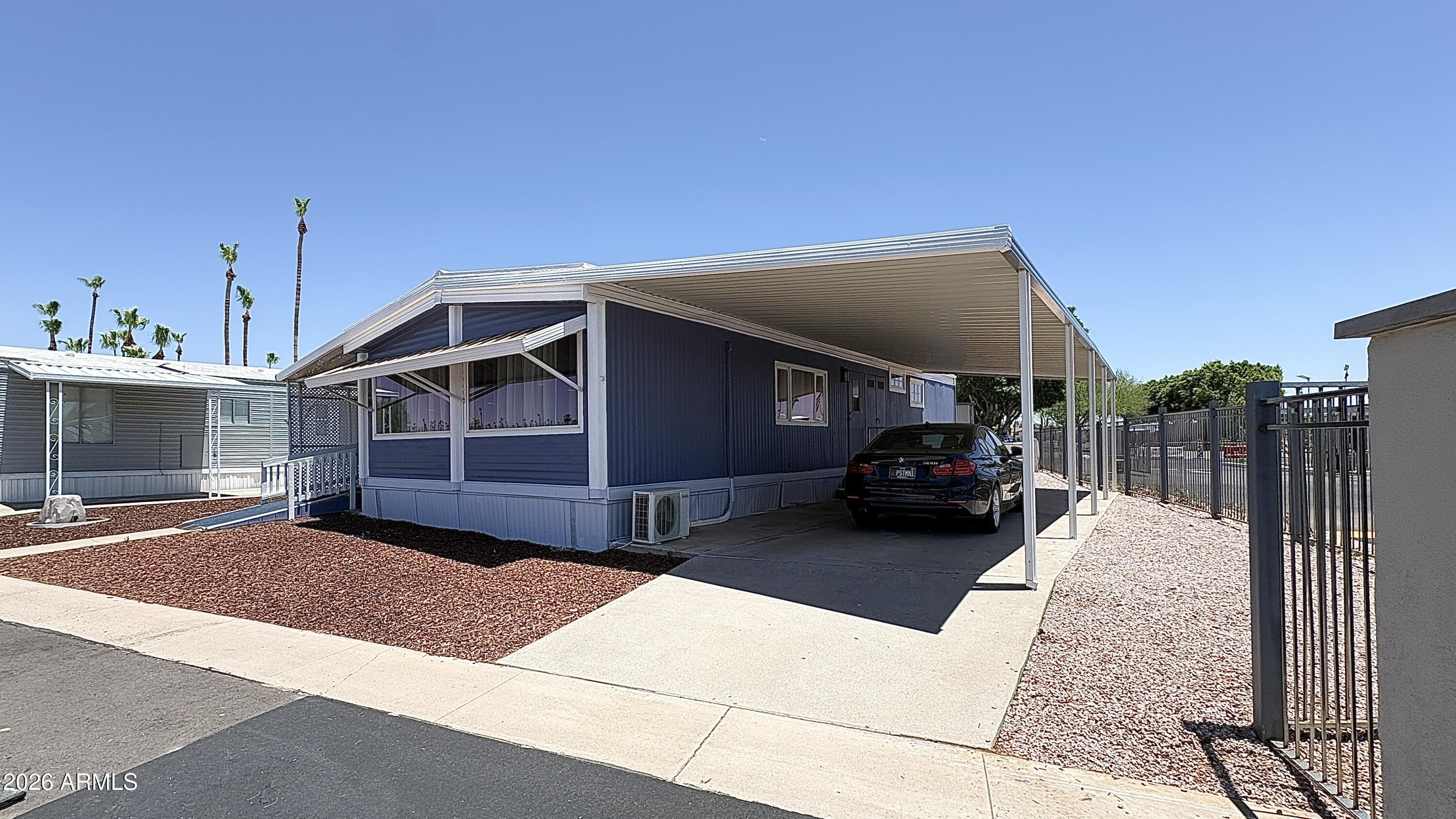 305 S VAL VISTA Drive S 94