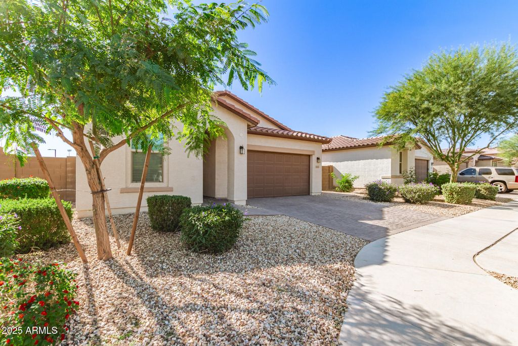 Photo of 15653 W Morning Glory Street, Goodyear, AZ 85338 (MLS # 6944845)