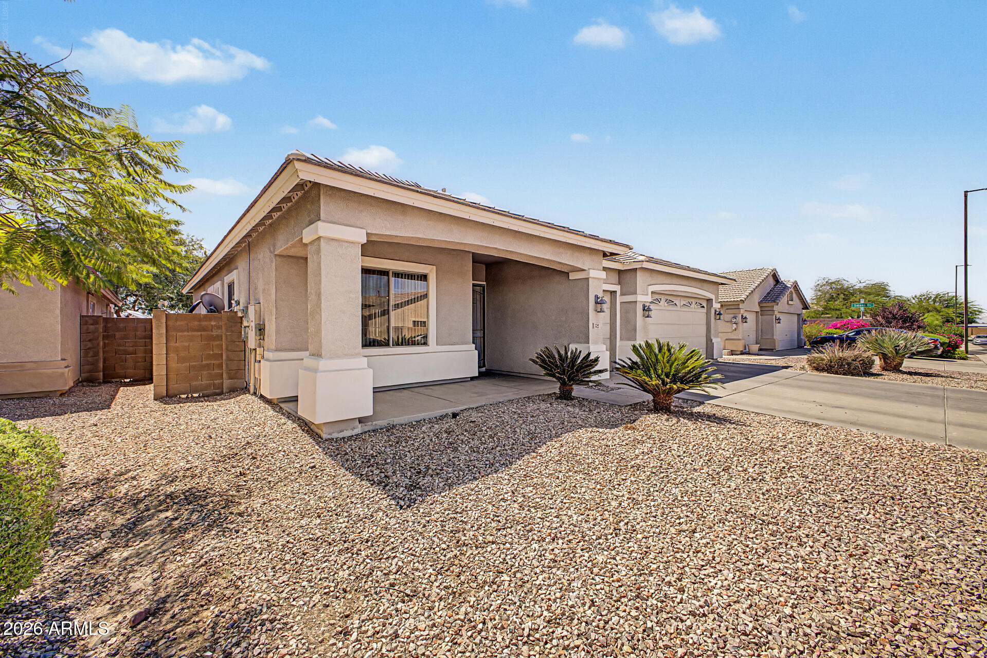 5722 N LAGUNA Drive